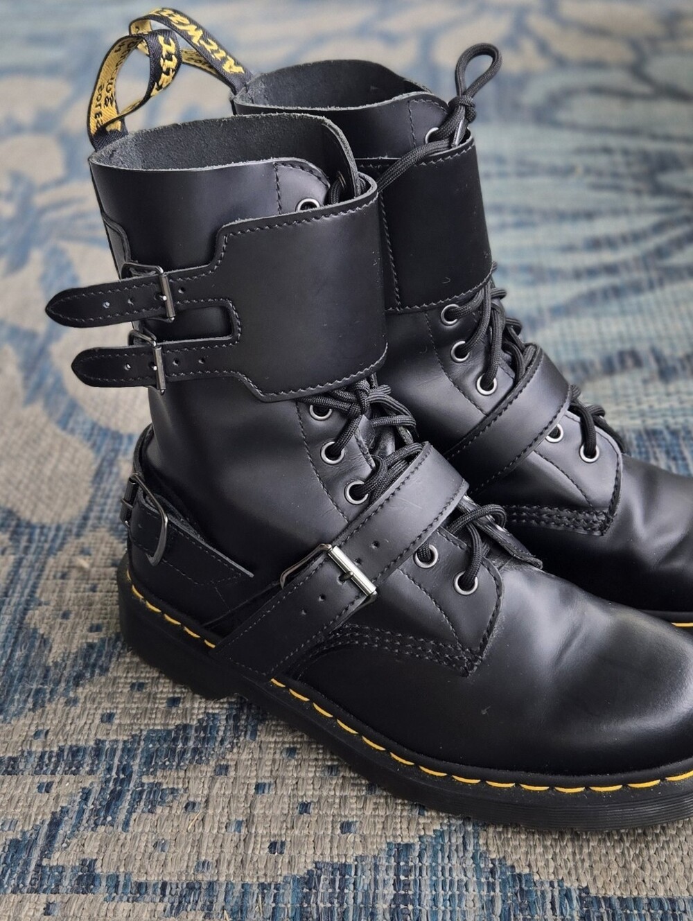 Dr. Martens 1490 Joska Smooth
